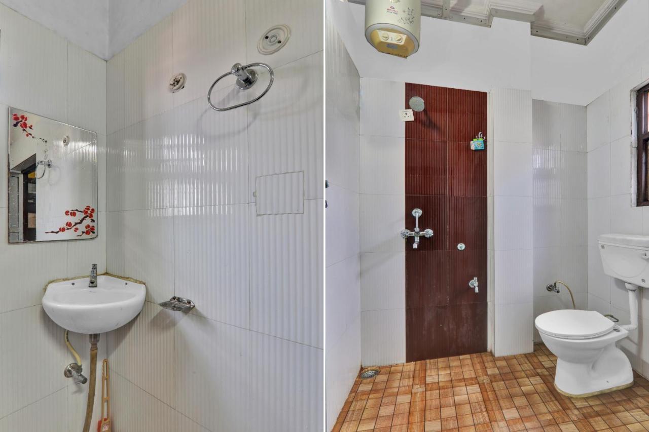 Oyo 82407 K Shree Guest House فاراناسي المظهر الخارجي الصورة